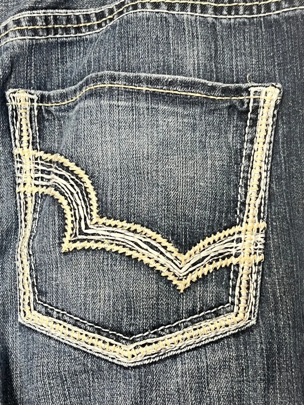 Big Star Pioneer Jeans 32XL Boot Cut Buckle ExclusiveDistressed Thick Stitch